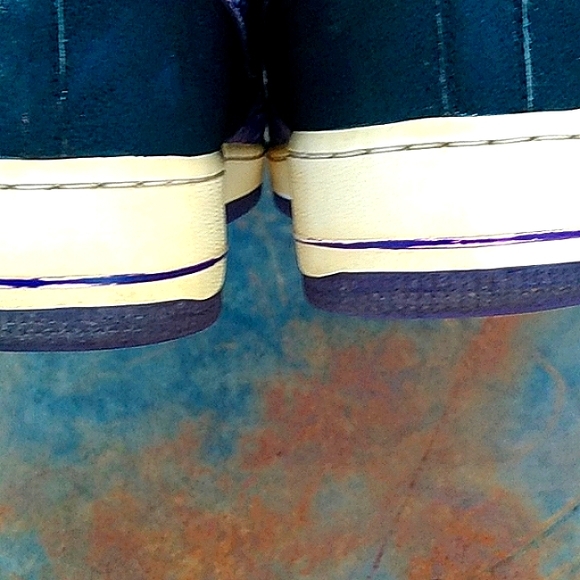 Air Force One 2012' Cracked purple/Safari reflective black, blue, cream/sail - Picture 10 of 10